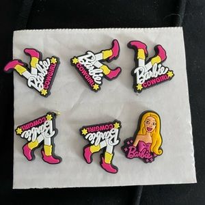 Barbie crocs charms (6pcs)